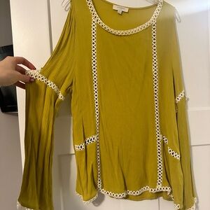 Umgee Yellow Bell Sleeve Asymmetrical Blouse